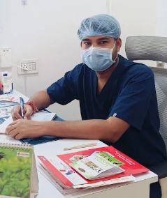 Dr. Mahendra Rajak