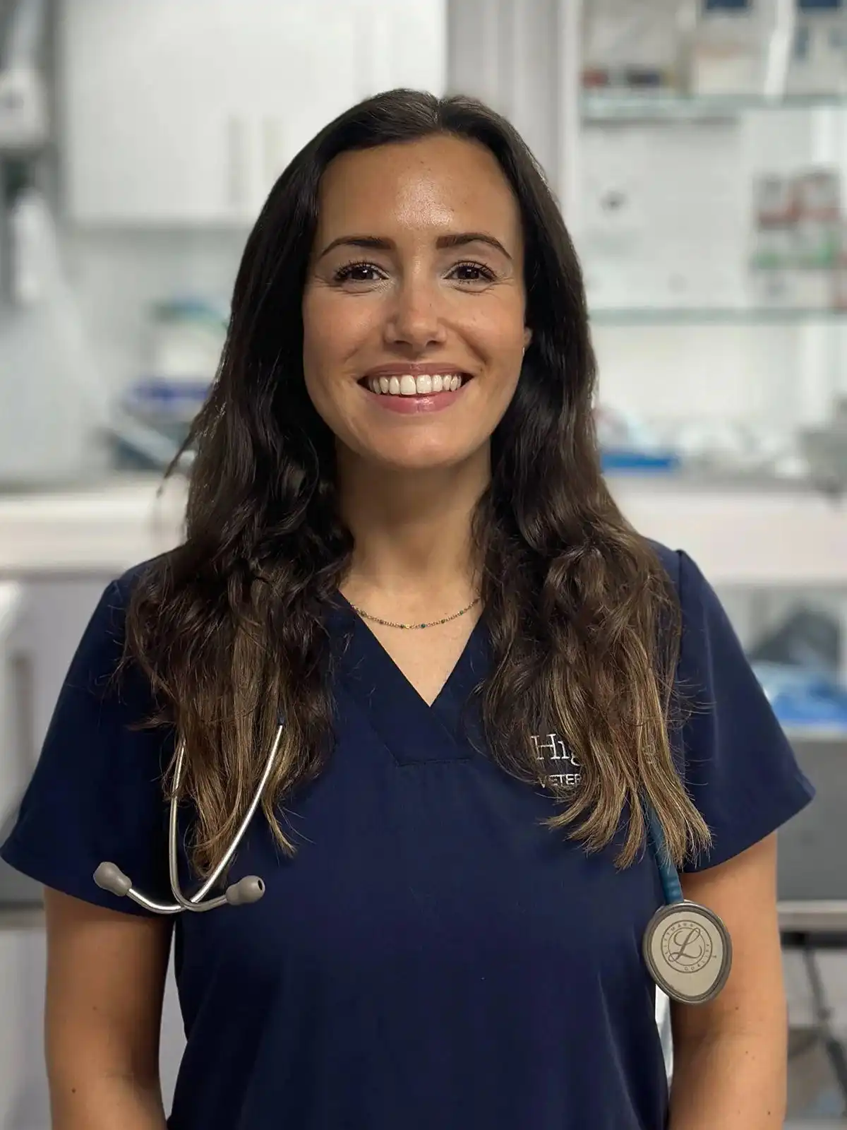 Dr. Nina Jacobs