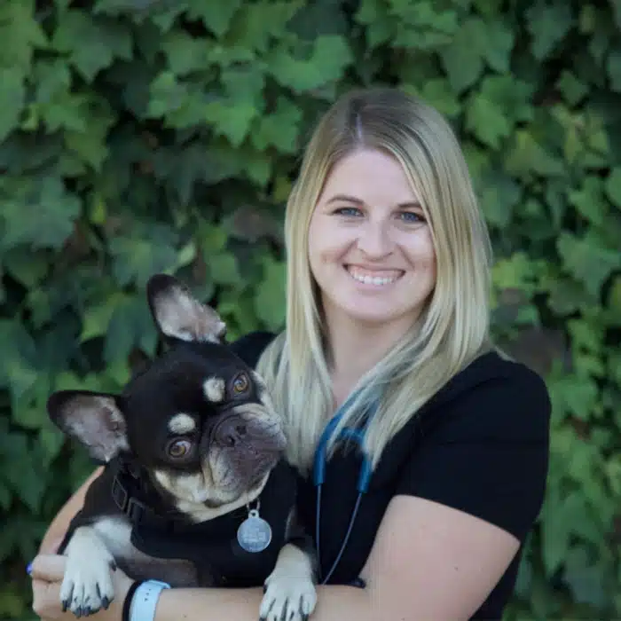 Dr. Caitlin Underhill